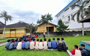 PKS SMPN 1 Lembar Jadi Teladan Keselamatan Berlalu Lintas di Lombok Barat