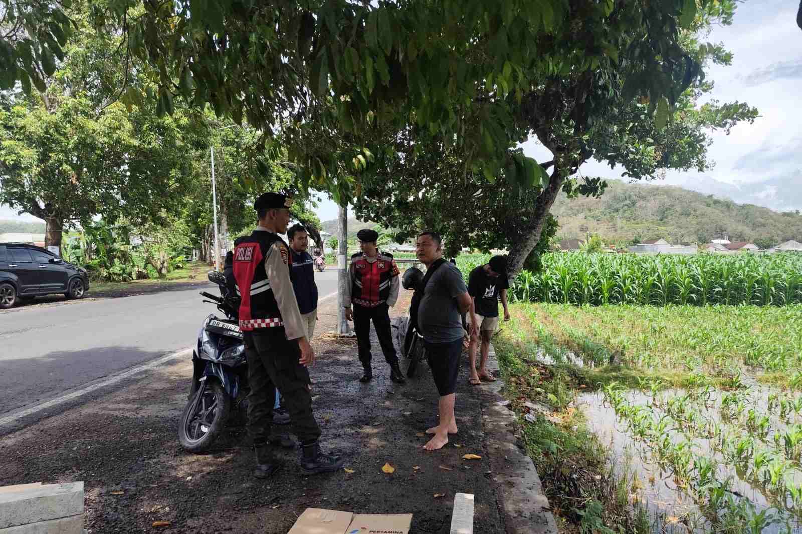 Warga Mesangguk Antusias, Polisi Sosialisasikan Layanan Darurat KEMOS 110