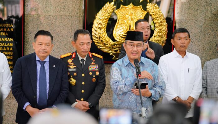 Kapolri Usai Rapat Perdana Komisi Percepatan Reformasi: Polri Terbuka dan Terima Evaluasi