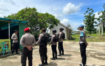Memasuki H Mines 2 Perayaan Natal Personel Pospam Operasi Lilin Rinjani Polres Bima Perketat Patroli di Gereja Santo Yohanes Maria Vianei