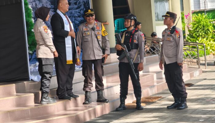 Polda NTB Berikan Pelayanan Pengamanan Natal 2025, Pastikan Ibadah Jemaat Berjalan Aman dan Khusyuk